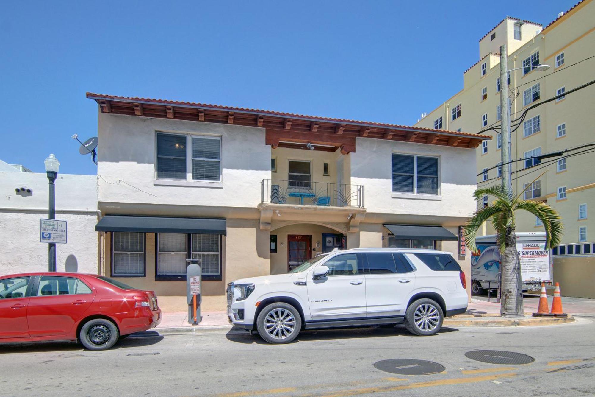 Apartamento 2 B/r W/private Balcony, Heart Of South *